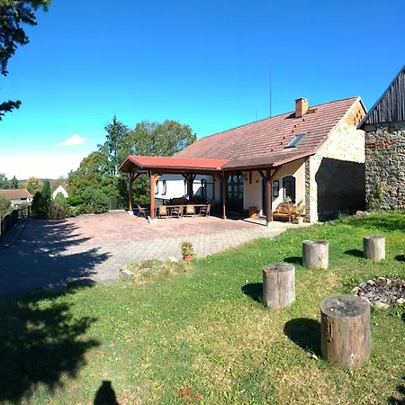 Valuv Dvur Stodola Kovářov